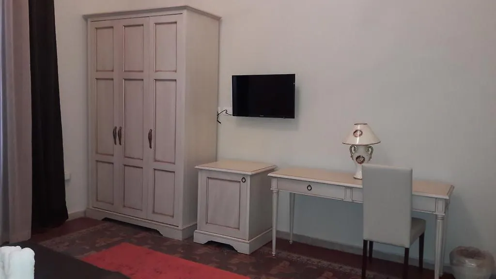 Отель Alexander House Катания Италия
